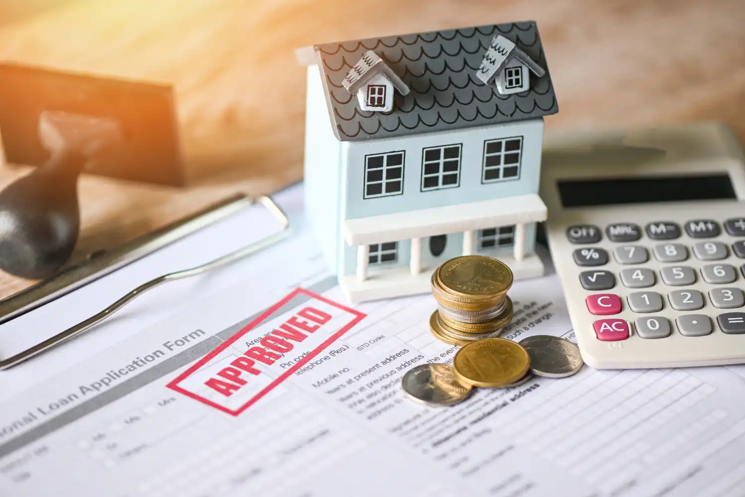 Bridging loan for investors showing short-term property finance steps in the UK